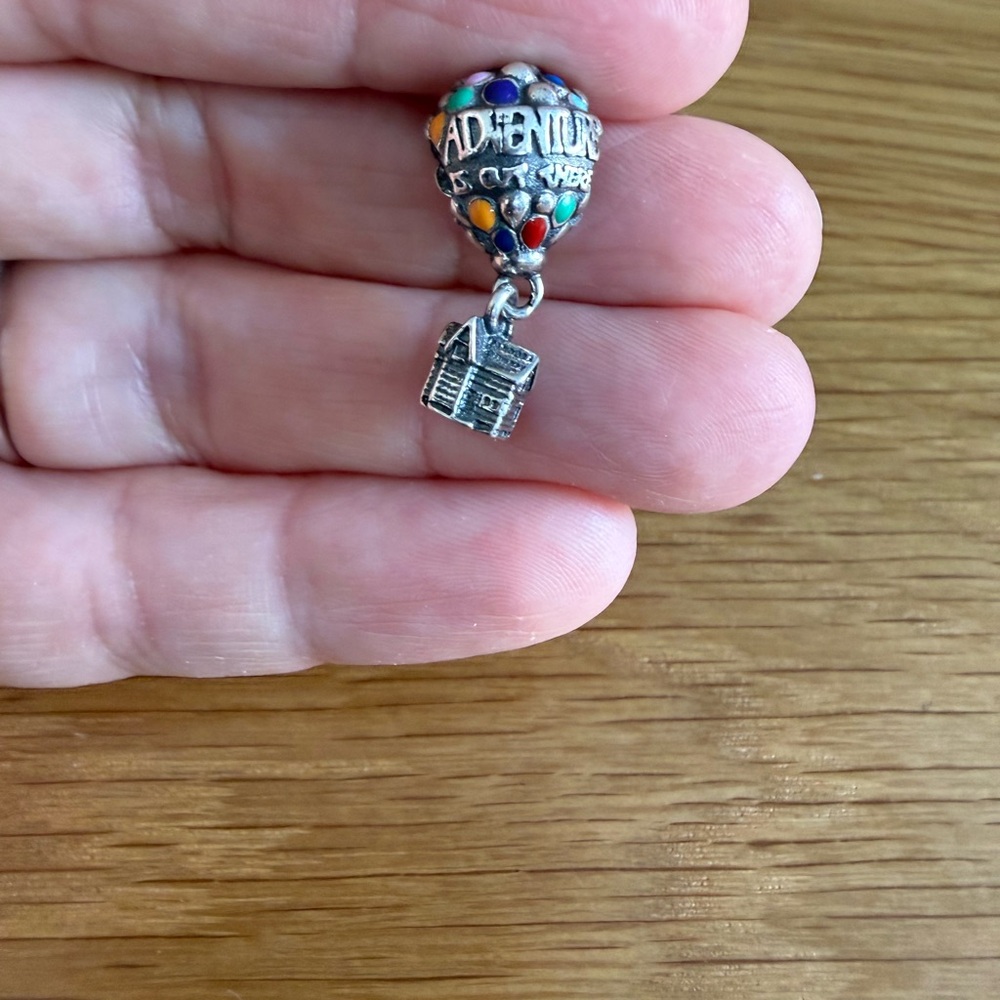 UP House and Balloon 🎈 charm